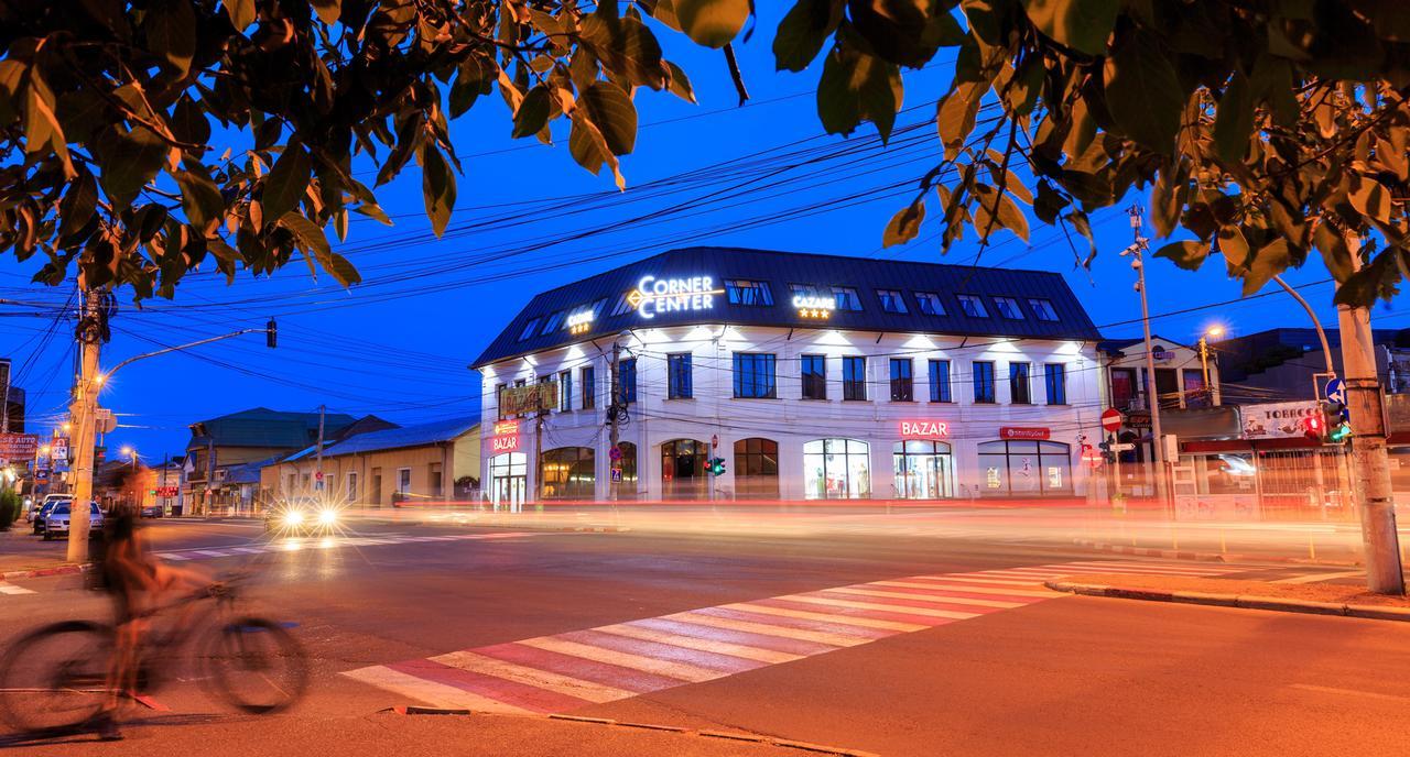 Corner Center Hotel 3*